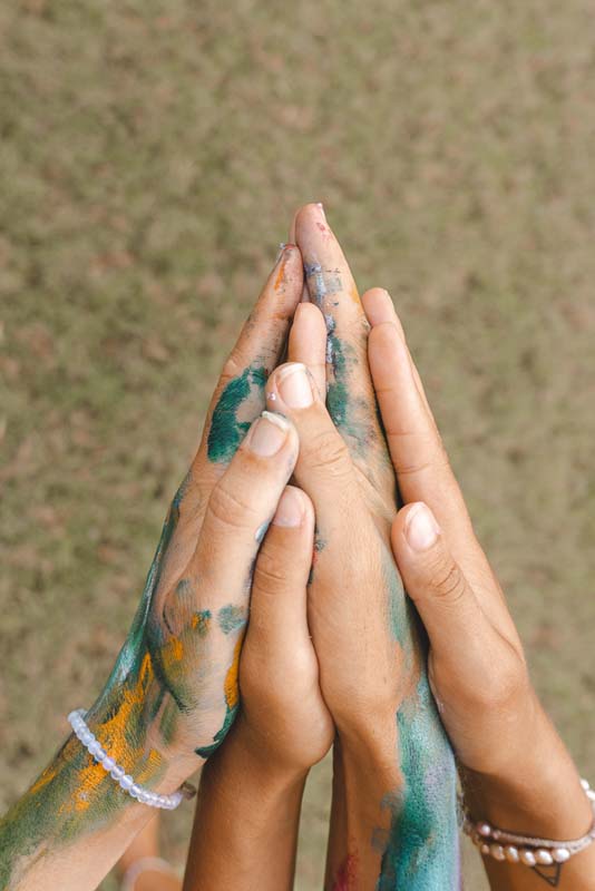 Hand In Hand Support With Caris Pepper Arts Therapy