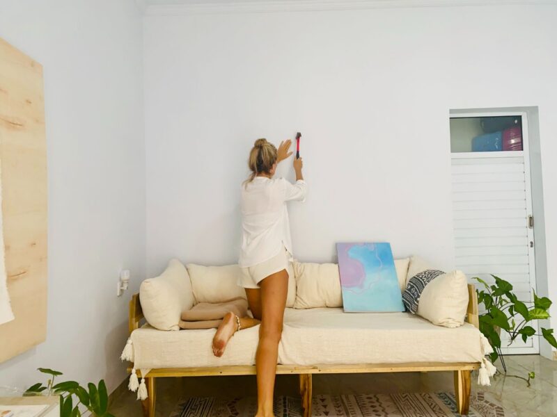 How To Hang Art Work In Your Home 3